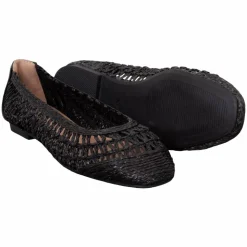 Ideal Shoes Dame Ballerina - Black