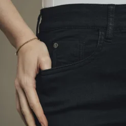 Steenholt Grace Dame Jeans m. stretch - Black Denim